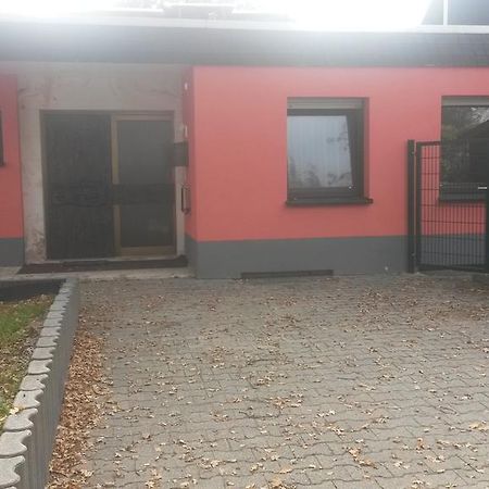 Gastezimmer Kelsterbach Room photo